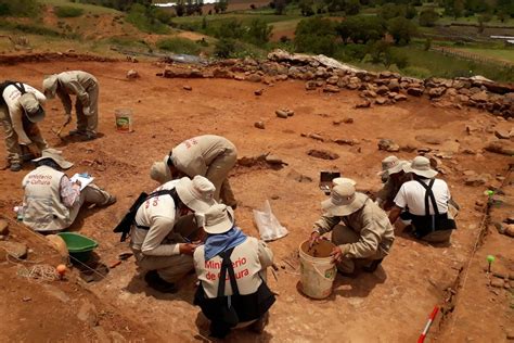 Per Reinician Trabajos De Excavaci N En Zona Arqueol Gica Monumental