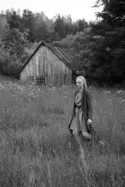 The Countryside Justyna Golebiowska Poses For Jan Malinowski Nature