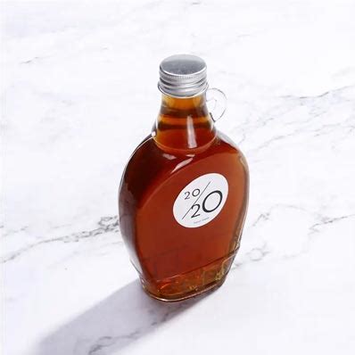 Custom 8oz 16oz clear glass maple syrup bottles with loop handle and lids