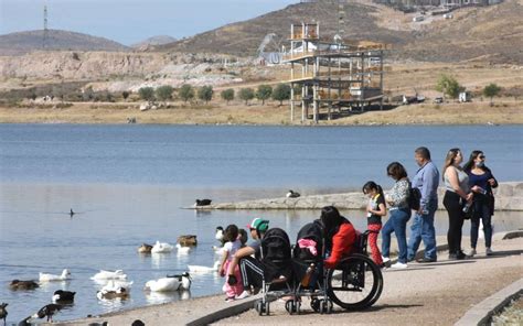 Disfrutan Familias Chihuahuenses De Convivencia En Presa El Rej N