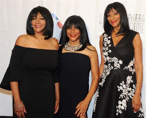 Sister Sledge To Continue With 2017 Tour Despite Joni Sledges Tragic Death