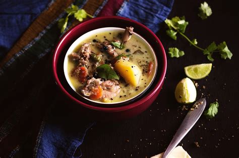 Kerala Style Chicken Stew With Coconut Milk