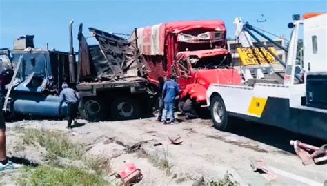 Aparatoso Accidente Vial En La Carretera Federal El Seco Perote Deja 3