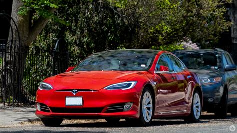 Tesla Model S Plaid Sets New Nürburgring Lap Record For Production