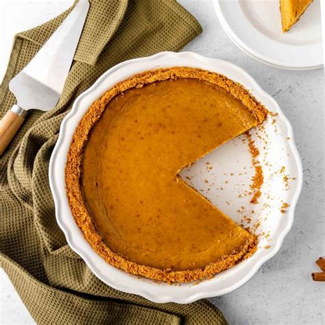 Pumpkin Pie With Graham Cracker Crust Barefoot In The Pines