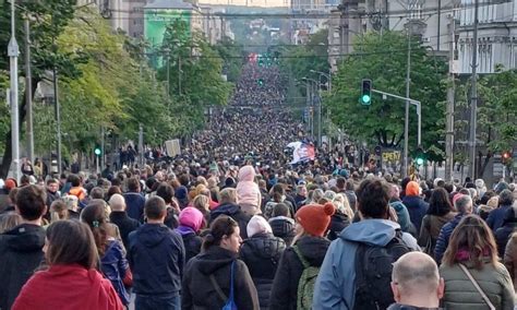 Pobuna nakon dva neviđena masakra Hiljade ljudi na protestu protiv