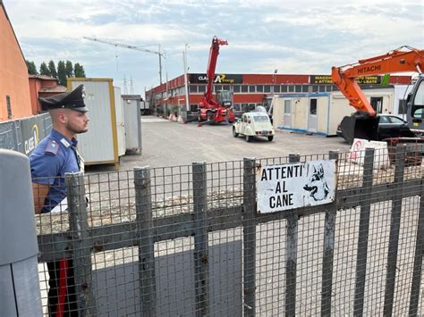 Gli Spara Con Un Fucile Da Caccia Ucciso Un Imprenditore Di Romano