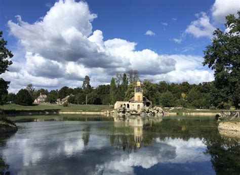 Promenade Au Hameau De La Reine Versailles Pariscrea