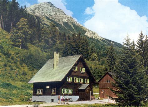 Bosruck Hütte Bewirtschaftete Hütte outdooractive