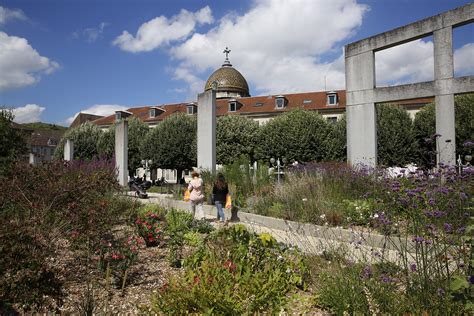 Biodiversité Fleurissement Centre Ville©jean Charles Sex Flickr