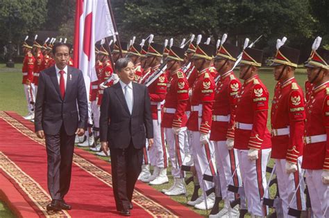 Jokowi Terima Kaisar Jepang Naruhito