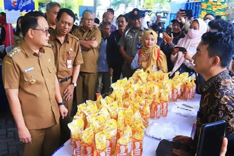 Pemprov Jatim Terus Pantau Ketersediaan Dan Keterjangkauan Harga Bahan