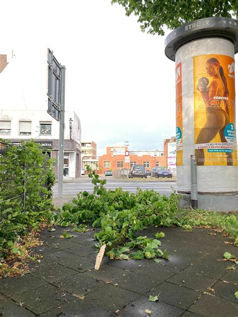 Unwetter NRW Sturmschäden in Nordrhein Westfalen am 30 06 2022