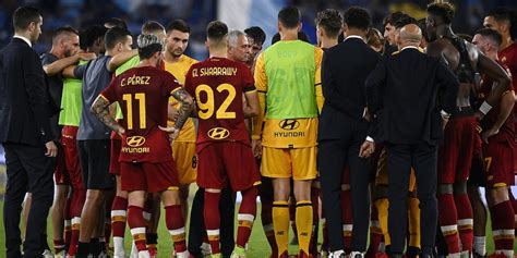 Roma Mourinho E Il Discorso Alla Squadra Dopo Il Ko Nel Derby