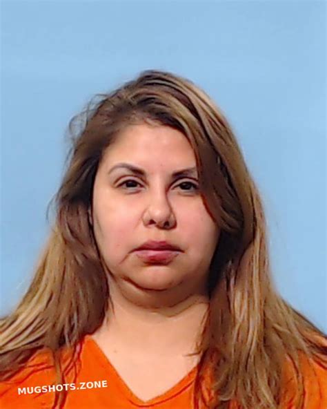 SALAZAR JANET 04 09 2022 Brazoria County Mugshots Zone