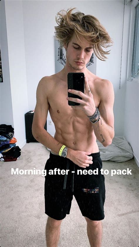 Really Hot Guys Cute Guys Neels Visser Shirtless Hunks Cute Good