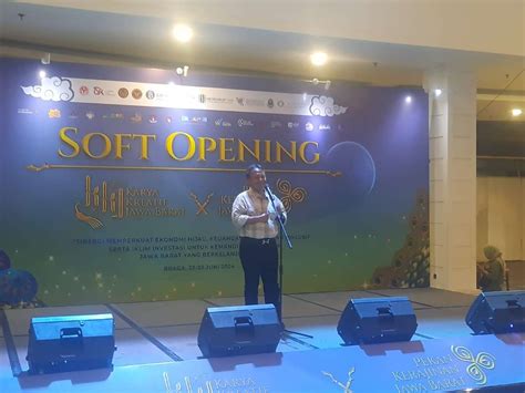 Sekda Herman Suryatman Lakukan Soft Opening Karya Kreatif Jawa Barat