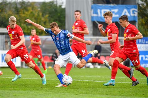 ADMIRAL 2 Liga Besten der Saison kommen von FC Blau Weiß Linz und