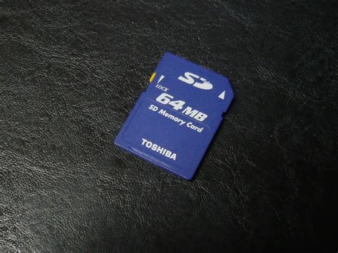 Yahoo オークション 動作保証 Toshiba Sdカード 64mb