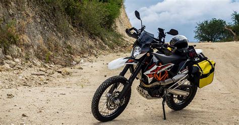 2017 KTM 690 Enduro R Off Road Test Review Rider 41 OFF