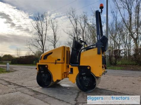 Jcb Vibromax Vmt Roller For Sale