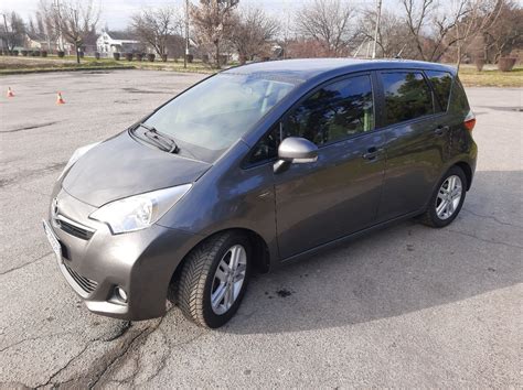 Тойота версо с 2011 .: 8 500 $ - Toyota Горишные Плавни на Olx