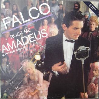 Breve historia de una canción Rock Me Amadeus Falco