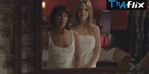 Anna Torv Lesbian Scene In Mistresses Tnaflix