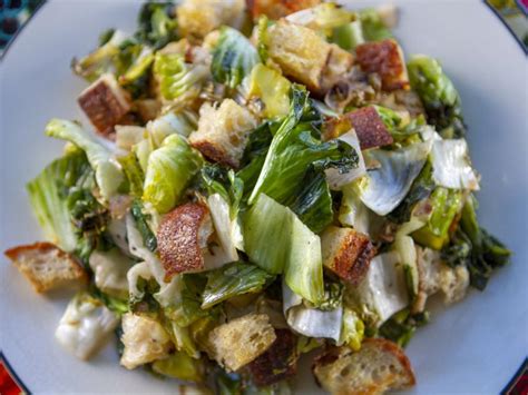 Escarole Salad With Anchovy Vinaigrette Recipe Marc Murphy Food Network