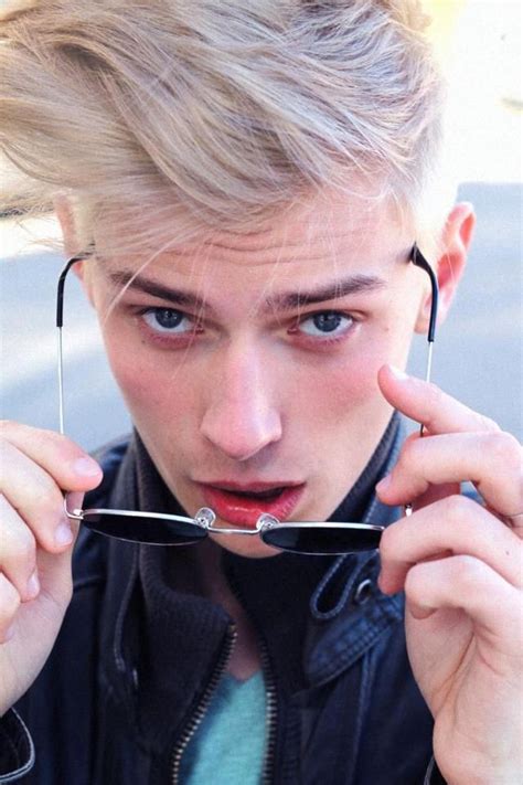 Bleached Hair For Men - 50 Ice Cool Hairstyles & Haircuts