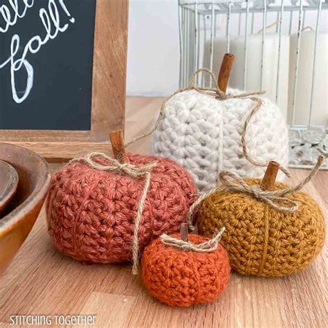 Free Fall Pumpkin Crochet Coaster Pattern