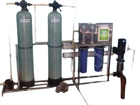 Automatic Reverse Osmosis 500 Lph Frp Ro Plant For Industrial