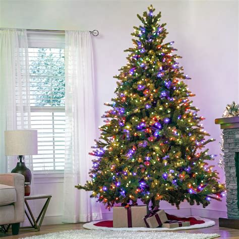 Ge 7 5 Ft Norway Spruce Pre Lit Traditional Artificial Christmas Tree