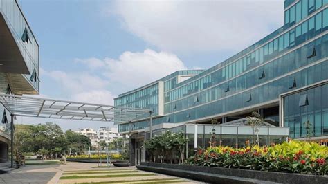 office expansion  bengaluru key drivers  tech majors growth