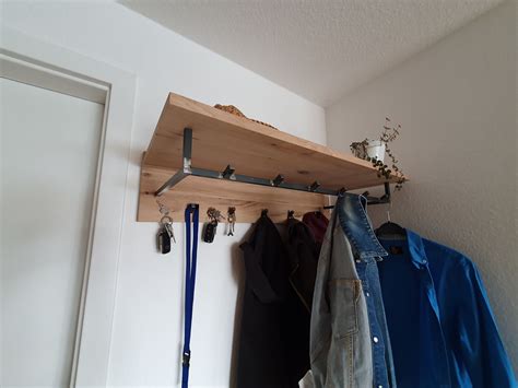 Garderobe mit magnetischem Schlüsselbrett selbst erstellen