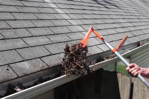 How Do We Clean Gutters Safely? | Safe Hands Cleaning