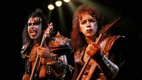 Gene Simmons Reunites With Vinnie Vincent At Vault Event In Nashville Iheart