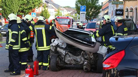 Tödlicher Unfall im Saarland 26 Jähriger rast ungebremst durch