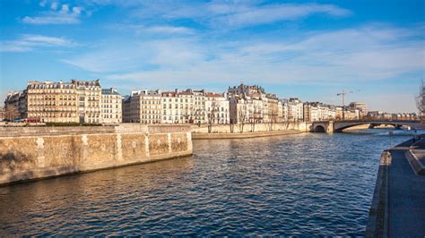 View Of Siene River In Paris Stock Photo - Download Image Now - iStock