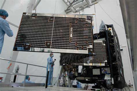 Esa Solar Orbiter Array Deployment Test