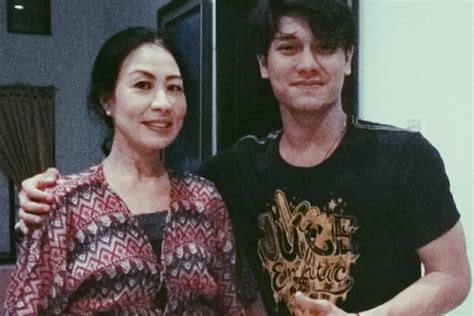 Nama Ivonne Inawade Sebagai Istri Pertama Rizky Billar Mencuat Begini