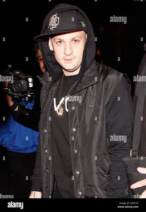 Benji Madden Leaving Bar Deluxe Los Angeles California 04 12 08