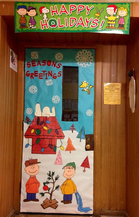 Charlie Brown Christmas Themed Door Front Christmas Cubicle Decorations