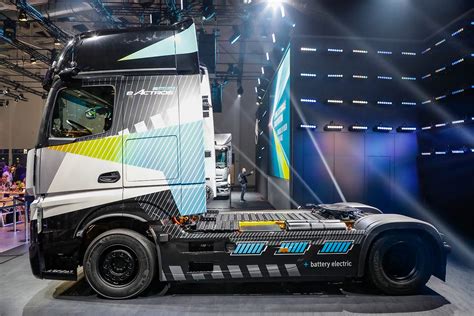 大型長距離トラックもev化！ メルセデス・ベンツ「eアクトロス・ロングホール」世界初公開！【iaa Transportation 2022】 トラック総合情報誌「フルロード」公式webサイト