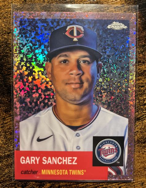 2022 Topps Chrome Platinum Gary Sanchez Rose Gold Mini Diamond