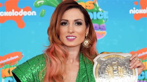 Becky Lynch The Man Son Nouveau Livre Fait Sensation Dans Le Monde