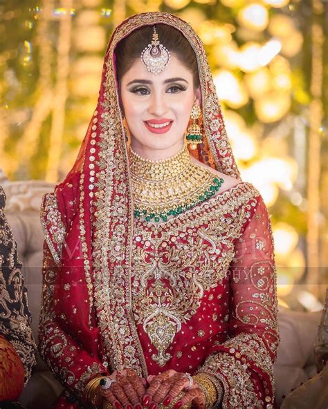 Brides Dulhan From Pakistan And India Mostly On Their Barat Day