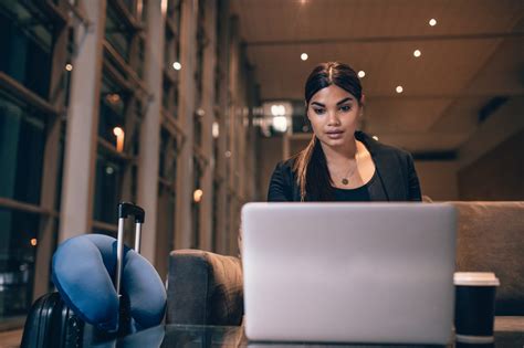 This World elite mastercard perk gives you free airport lounge access 13