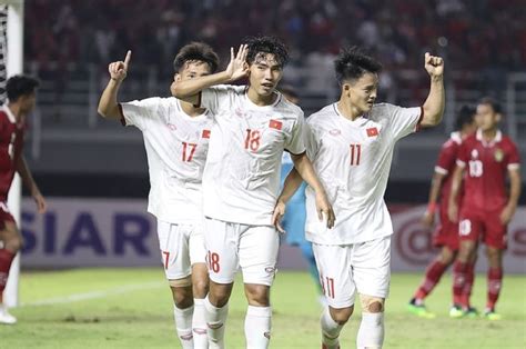 Vietnam Bawa Pemain Yang Pernah Cari Masalah Dengan Timnas Indonesia Ke