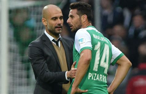 Guardiola Elogia A Pizarro Es Uno De Los Mejores Centrodelanteros Que